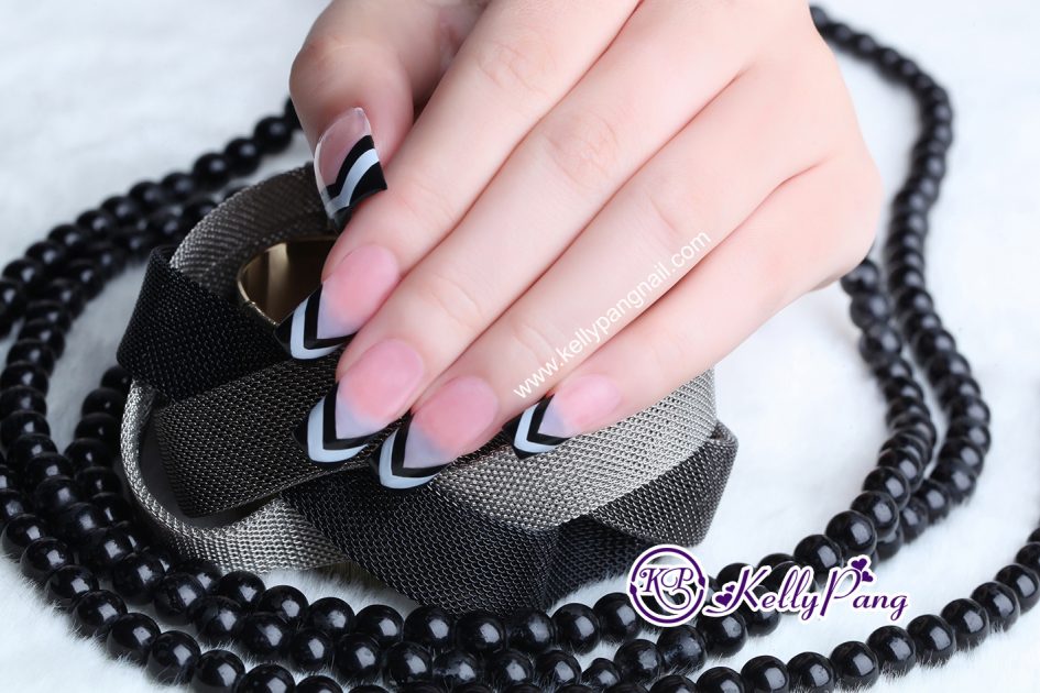 Cách Vẽ Nail Đơn Sắc