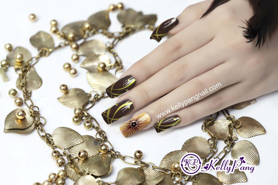 5 Bước Vẽ Mẫu Móng Sắc Thu 5 Bước Vẽ Mẫu Móng Sắc Thu