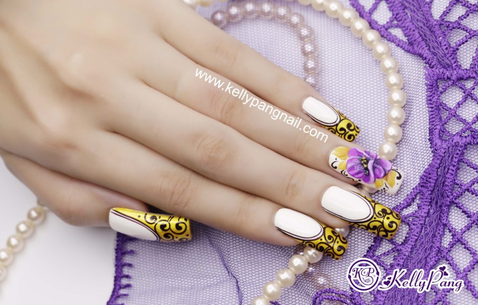Cách Vẽ Mẫu Nail Sắc Vàng Óng Ả