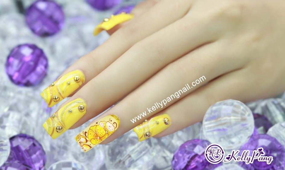 6 Bước Vẽ Mẫu Móng “Sắc Vàng Óng Ả”