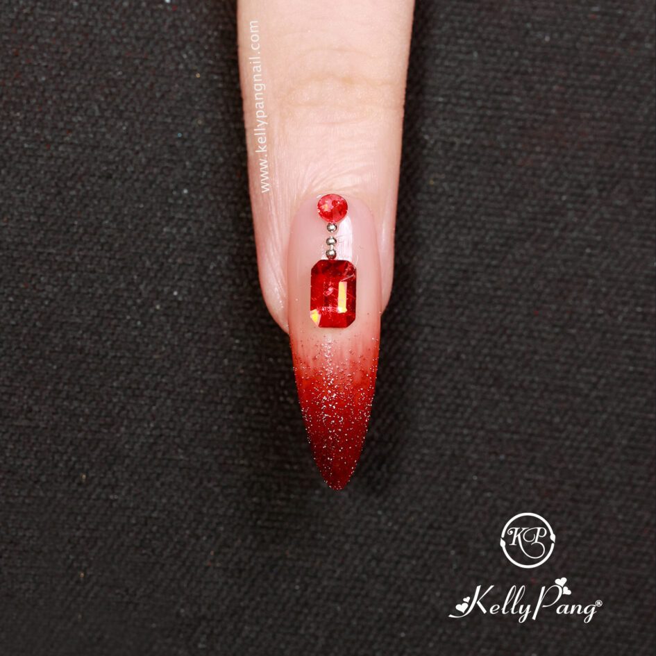 Hướng dẫn vẽ móng Cách Vẽ Nail Đỏ Ruby Ombre Đính Đá Kiêu Sa Bước 3 Hướng dẫn vẽ móng Cách Vẽ Nail Đỏ Ruby Ombre Đính Đá Kiêu Sa Bước 3